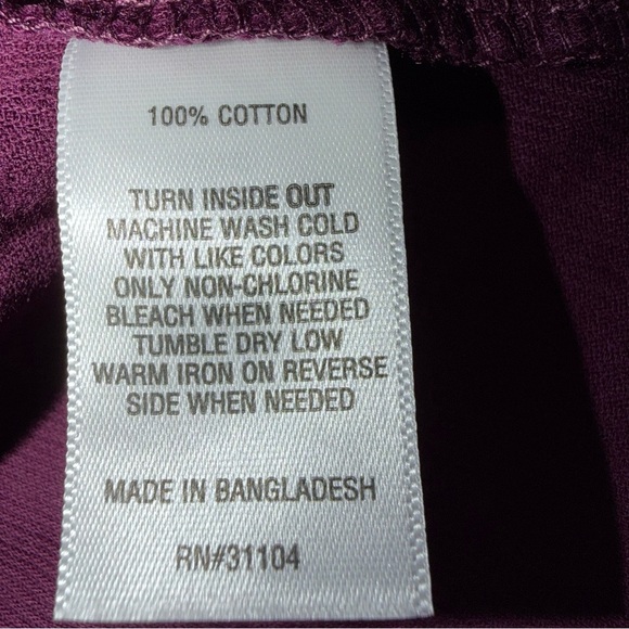 Wonderly Deep Plum Button Front Top Size Large - Picture 6 of 7